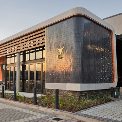 Polofields Crossing, Waterfall City